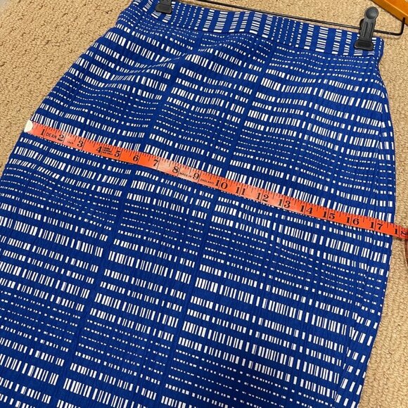 Banana Republic Cobalt Crosshatch Pencil Skirt Blue – Petite 2 - Picture 15 of 16